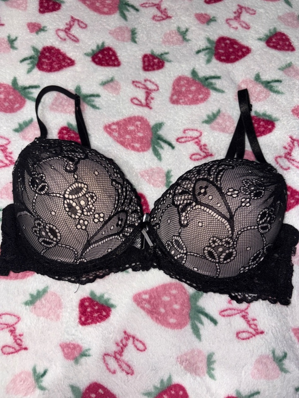 sophie b. Black Lace Push-Up Bra with Floral Mesh